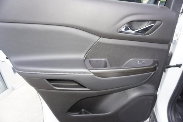 2022 GMC Acadia Vehicle Photo in FAIRMONT, WV 26554-2318