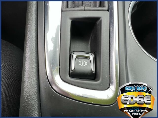 2022 Chevrolet Equinox Vehicle Photo in Roslyn, NY 11576