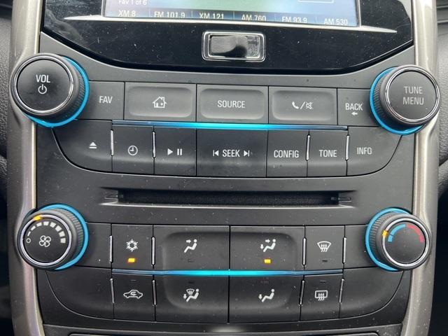 2015 Chevrolet Malibu Vehicle Photo in GREEN BAY, WI 54304-5303