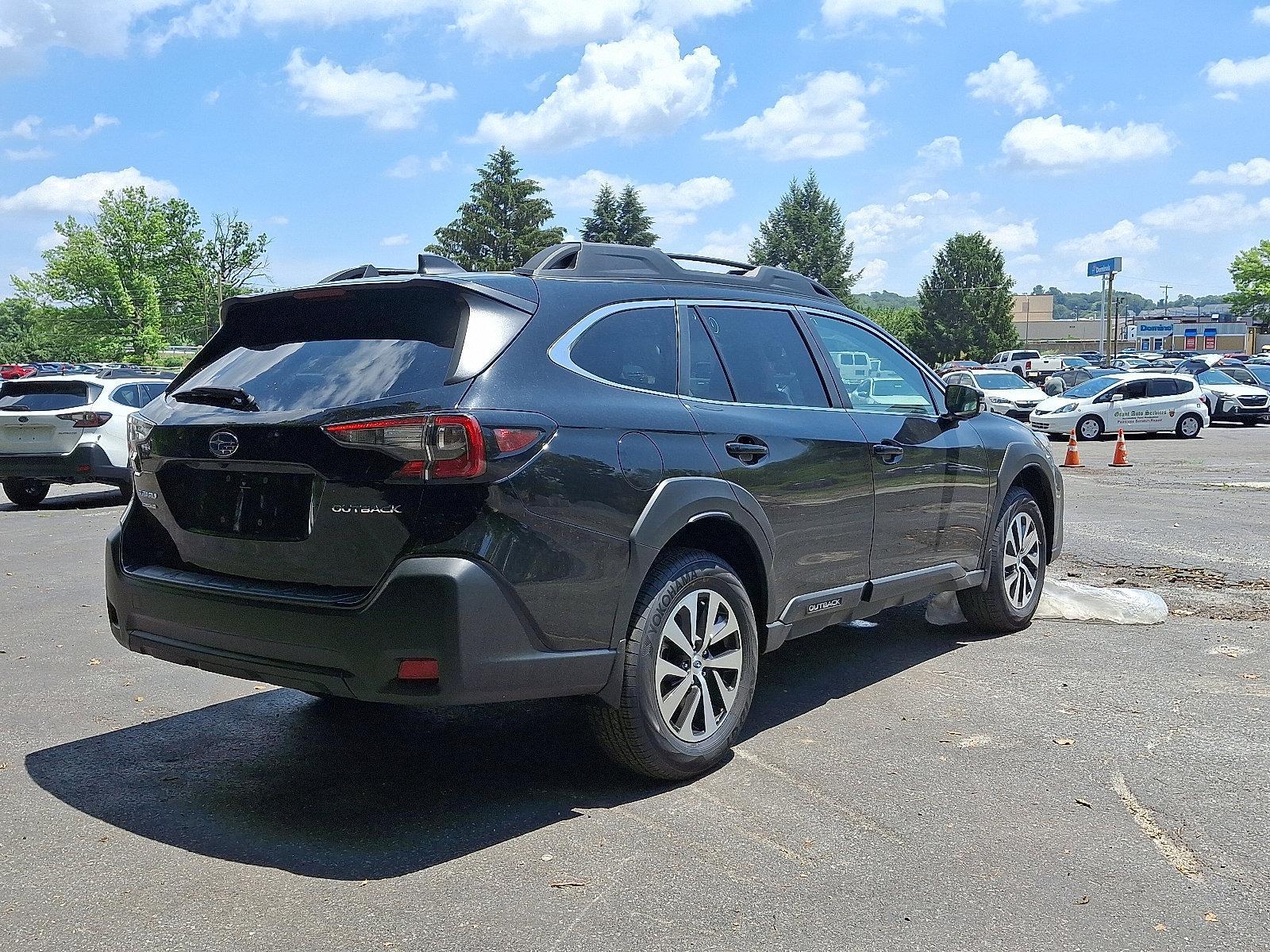 2025 Subaru Outback Vehicle Photo in Harrisburg, PA 17111