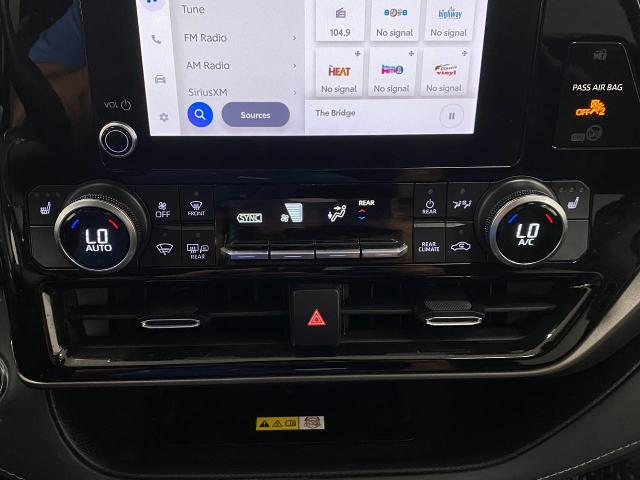2023 Toyota Highlander Vehicle Photo in Appleton, WI 54913