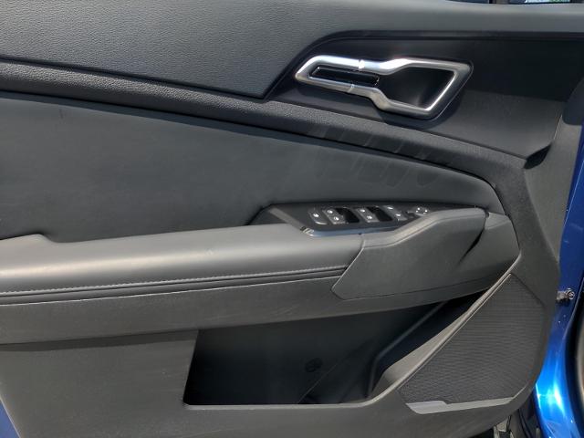 2023 Kia Sportage Vehicle Photo in Green Bay, WI 54304