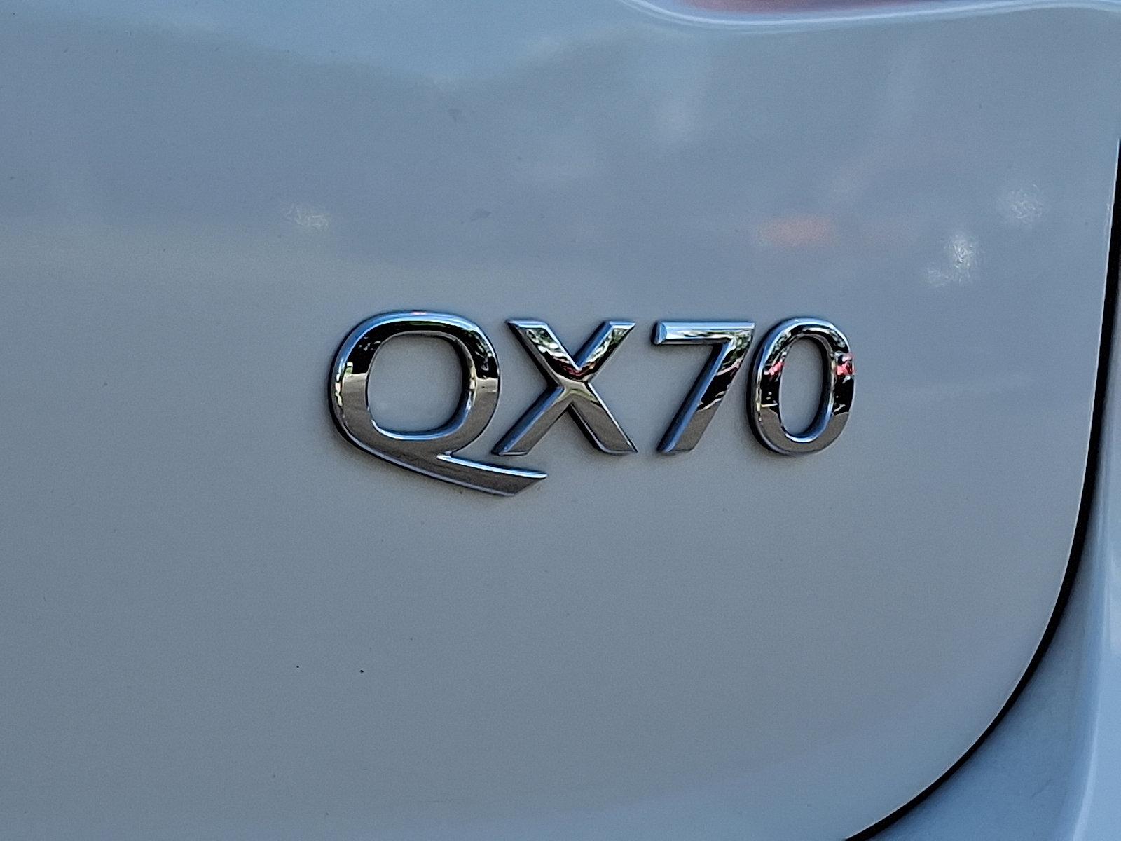2016 INFINITI QX70 Vehicle Photo in Easton, PA 18045
