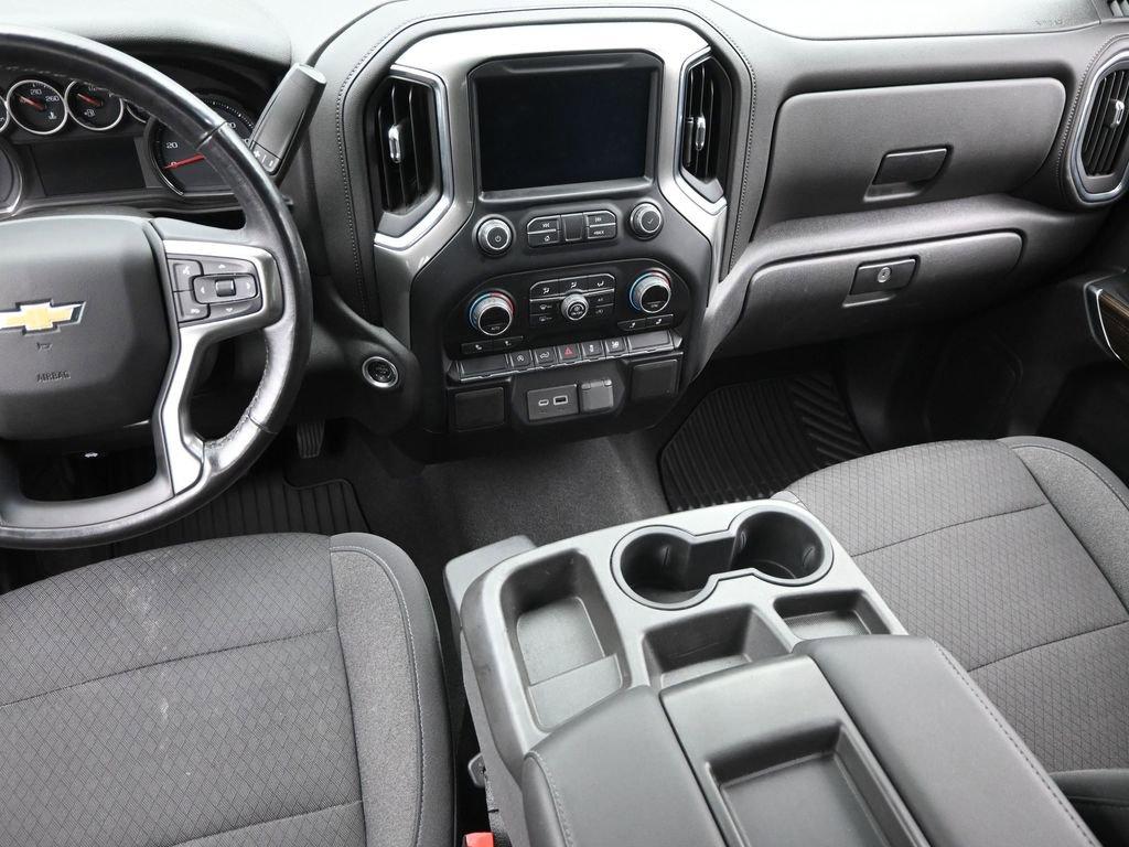 2020 Chevrolet Silverado 1500 Vehicle Photo in Cedar Rapids, IA 52402