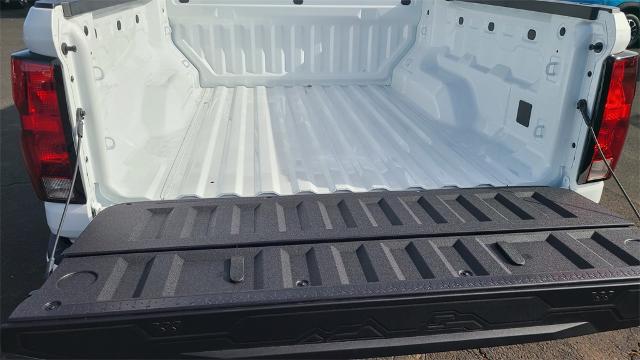 2024 Chevrolet Colorado Vehicle Photo in FLAGSTAFF, AZ 86001-6214