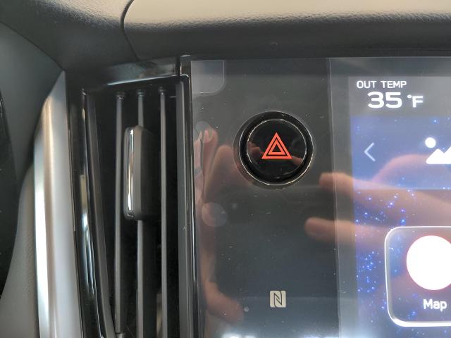 2025 Subaru Legacy Vehicle Photo in Green Bay, WI 54304