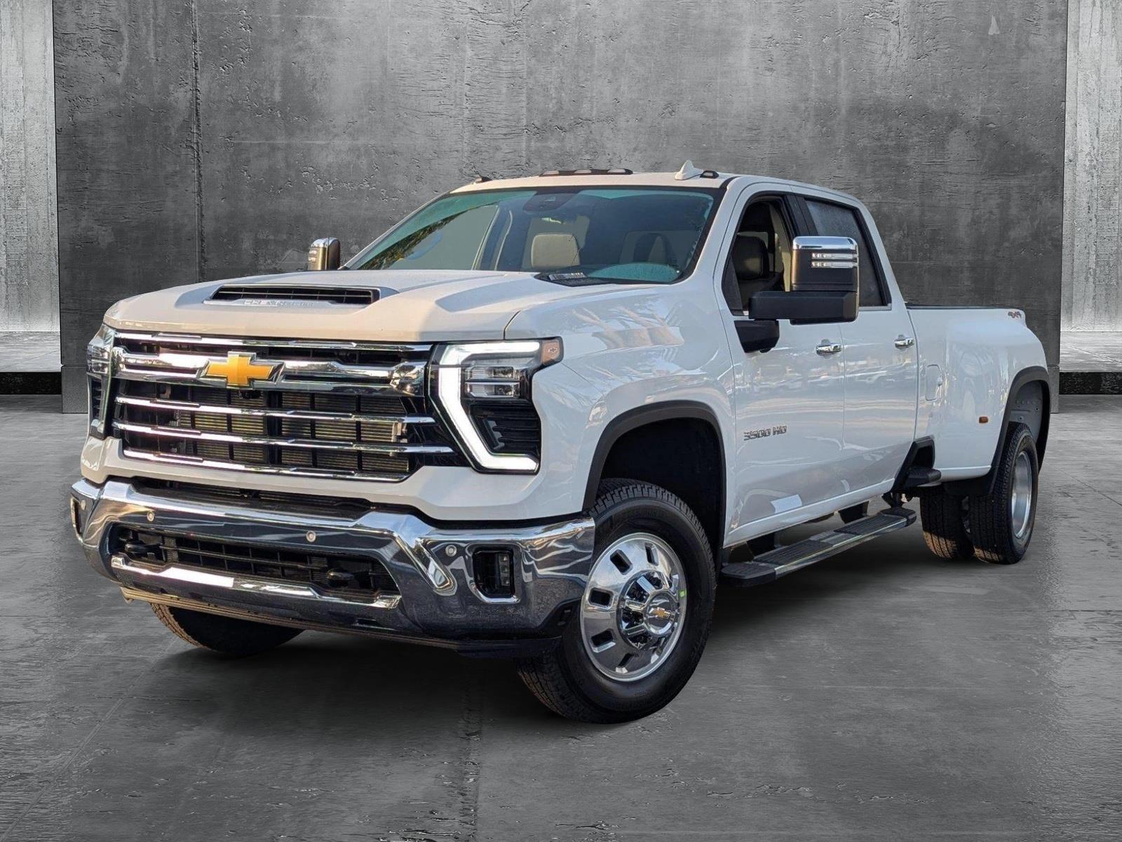 2025 Chevrolet Silverado 3500 HD Vehicle Photo in GREENACRES, FL 33463-3207