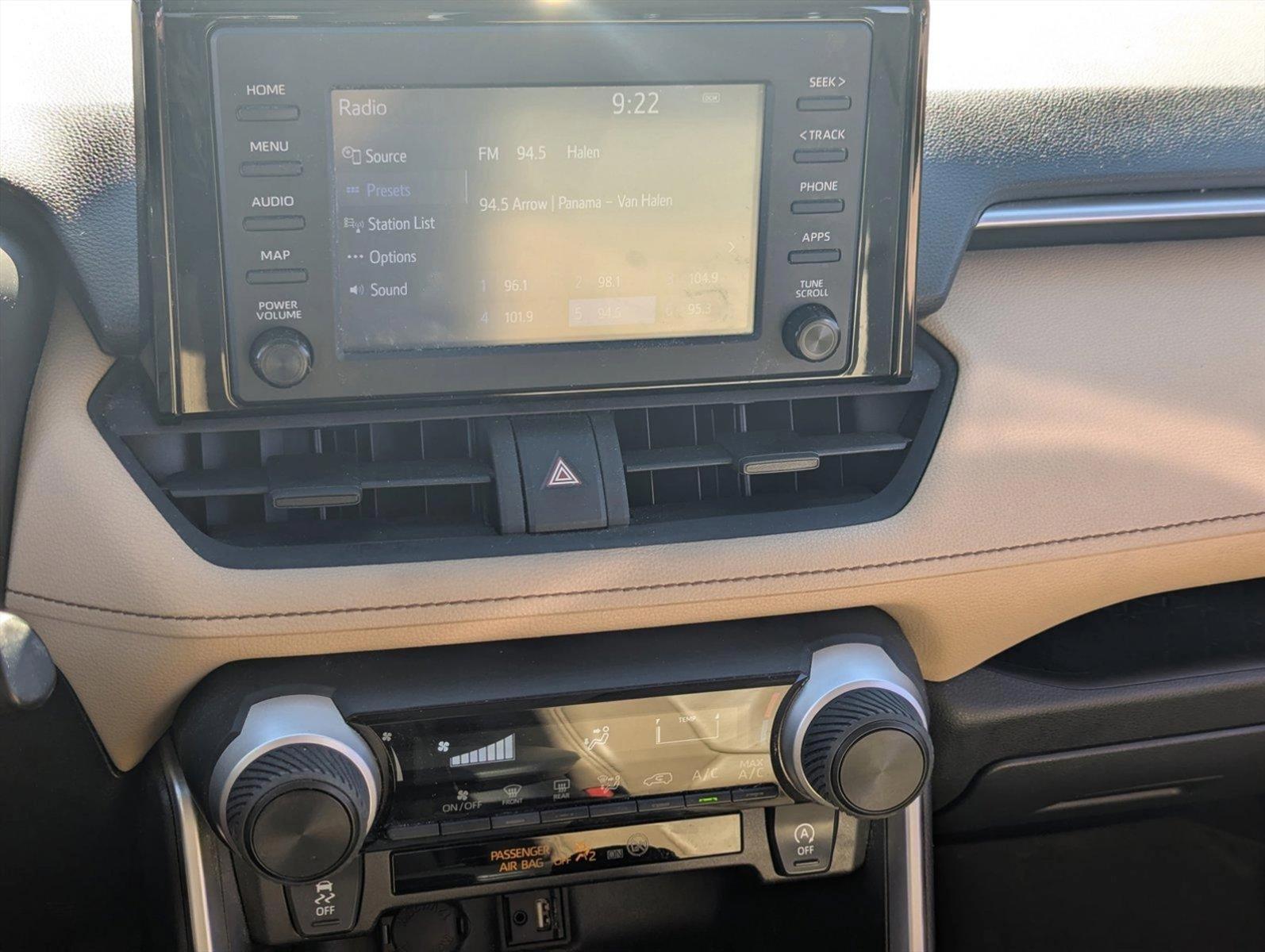 2019 Toyota RAV4 Vehicle Photo in Ft. Myers, FL 33907