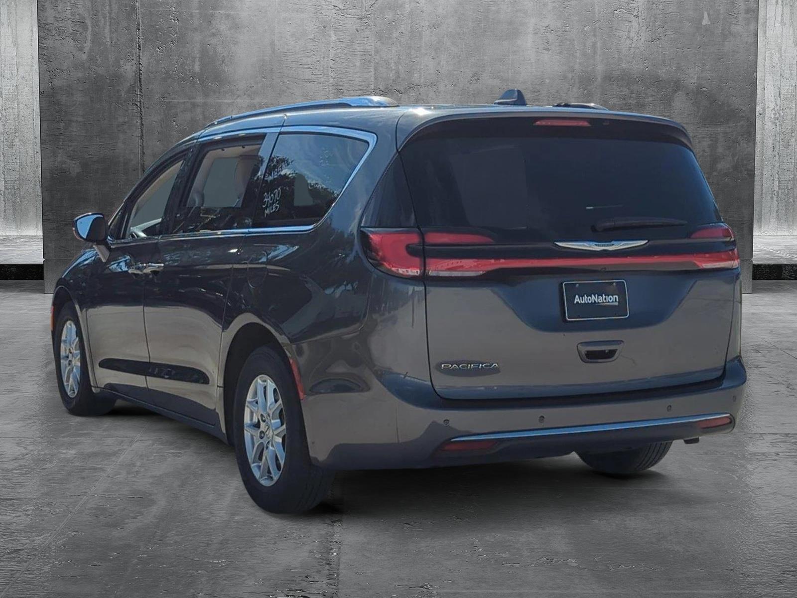 2021 Chrysler Pacifica Vehicle Photo in Pembroke Pines, FL 33027
