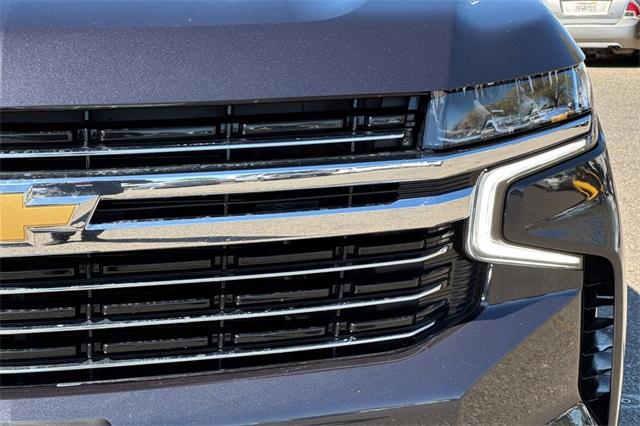 2023 Chevrolet Suburban Vehicle Photo in ELK GROVE, CA 95757-8703
