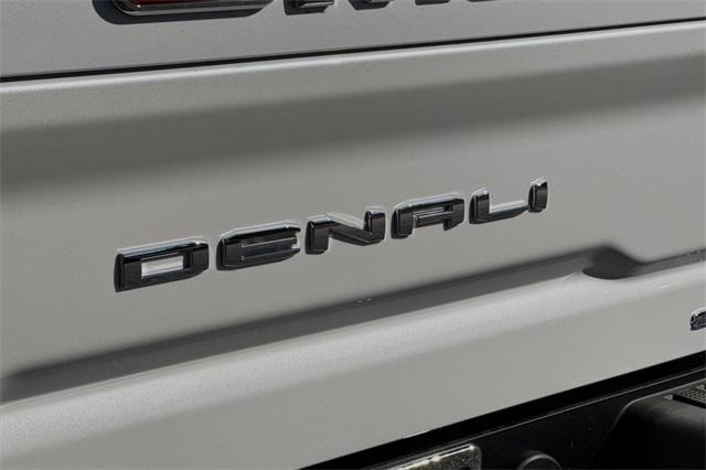 2025 GMC Sierra 2500 HD Vehicle Photo in ELK GROVE, CA 95757-8703