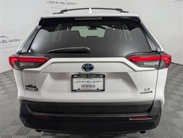 2019 Toyota RAV4 Vehicle Photo in ENGLEWOOD, CO 80113-6708