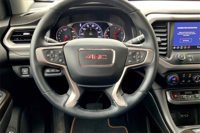 2023 GMC Acadia Vehicle Photo in TOPEKA, KS 66609-0000