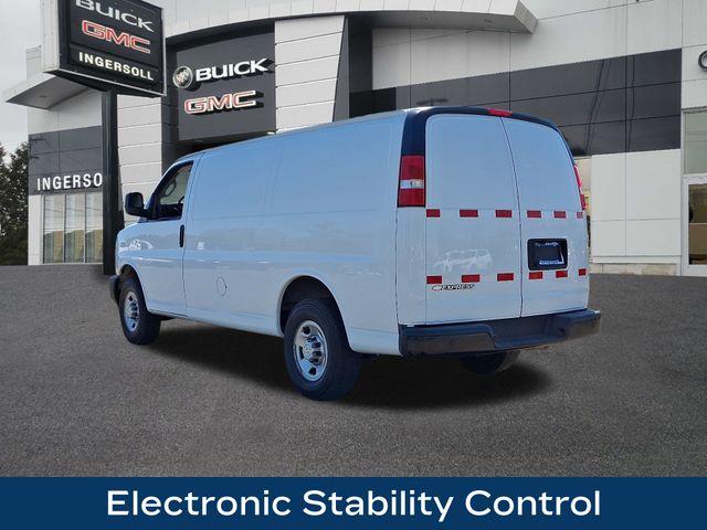 2020 Chevrolet Express Cargo 2500 Vehicle Photo in WATERTOWN, CT 06795-3318