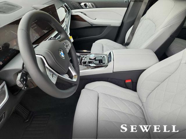 2025 BMW X7 xDrive40i Vehicle Photo in PLANO, TX 75024