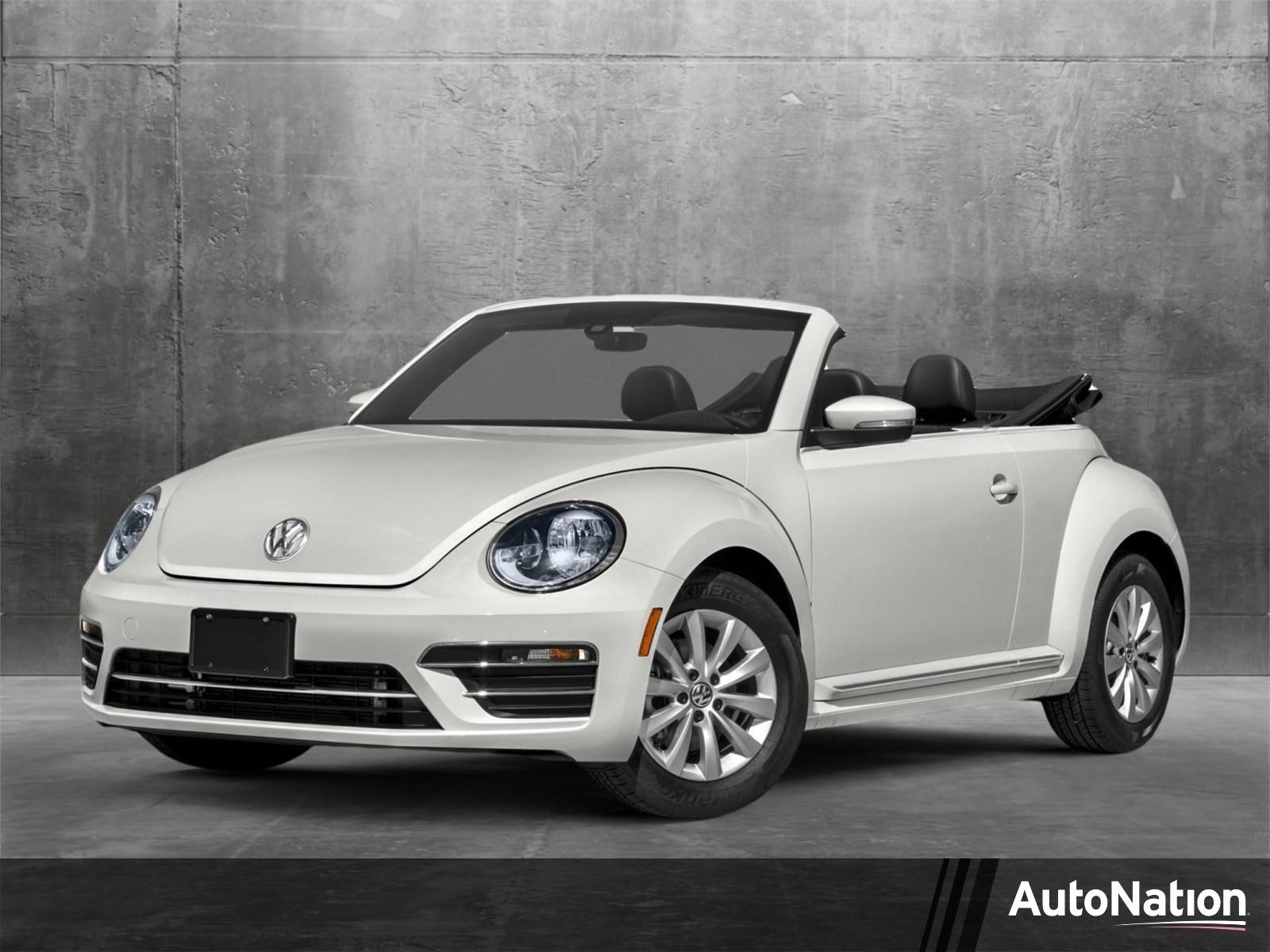 2018 Volkswagen Beetle Convertible Vehicle Photo in Sarasota, FL 34231