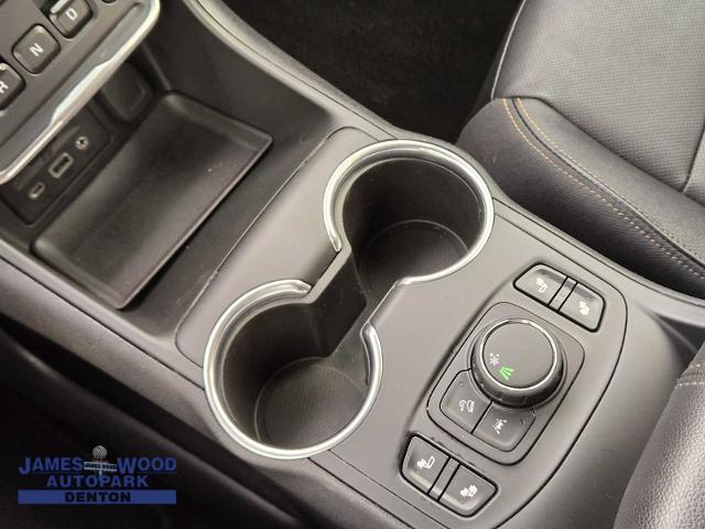 2021 GMC Terrain Vehicle Photo in DENTON, TX 76210-9321