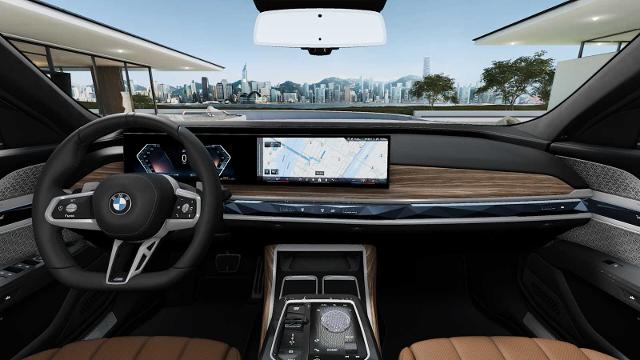 2025 BMW 760i xDrive Vehicle Photo in GRAPEVINE, TX 76051