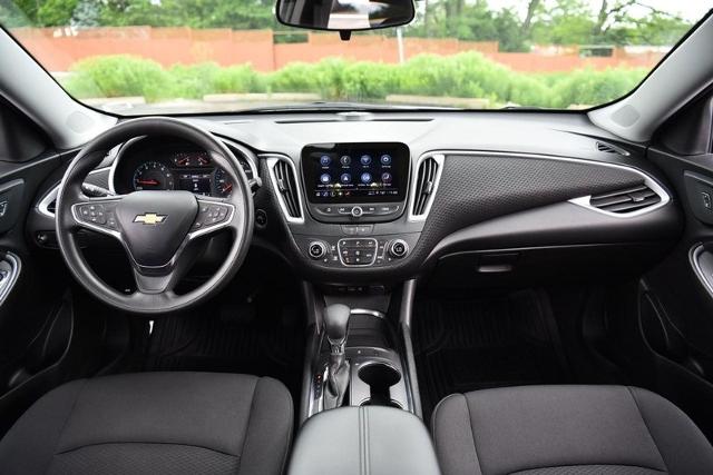 2023 Chevrolet Malibu Vehicle Photo in Ballwin, MO 63011