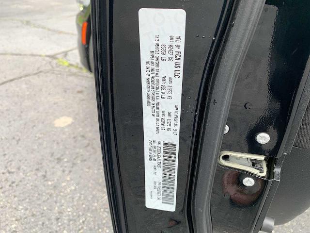 2018 Dodge Charger Vehicle Photo in MOON TOWNSHIP, PA 15108-2571