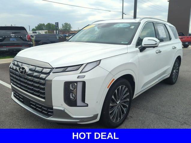 2023 Hyundai PALISADE Vehicle Photo in Merrillville, IN 46410