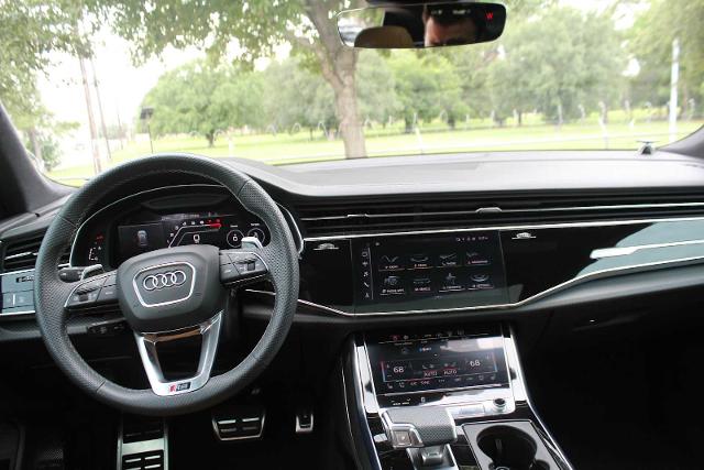 2023 Audi RS Q8 Vehicle Photo in HOUSTON, TX 77090