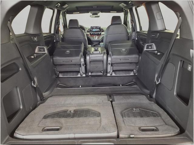 2025 Honda Odyssey Vehicle Photo in Oshkosh, WI 54904
