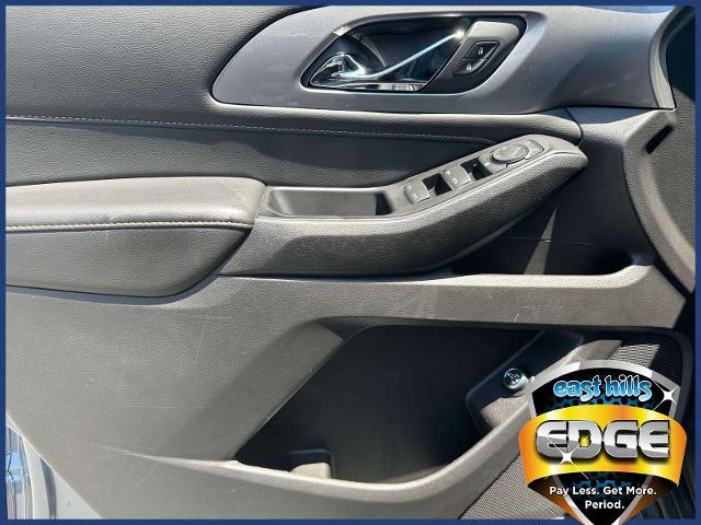 2019 Chevrolet Traverse Vehicle Photo in Roslyn, NY 11576