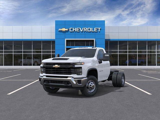 2025 Chevrolet Silverado 3500 HD Chassis Cab Vehicle Photo in PAWLING, NY 12564-3219