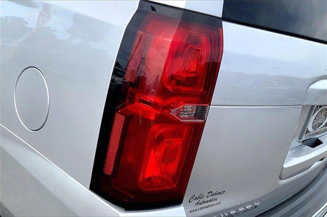 2018 Chevrolet Suburban Vehicle Photo in KANSAS CITY, MO 64114-4502