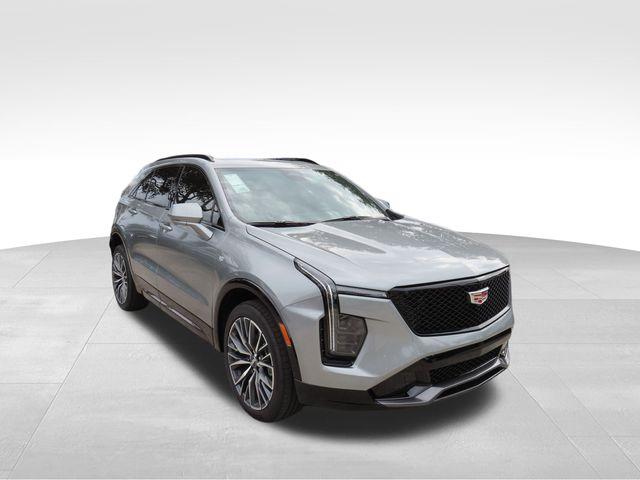 2025 Cadillac XT4 Vehicle Photo in DELRAY BEACH, FL 33483-3294