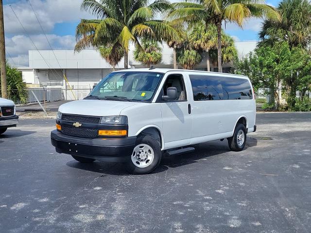 2023 Chevrolet Express Passenger 3500 Vehicle Photo in LIGHTHOUSE POINT, FL 33064-6849