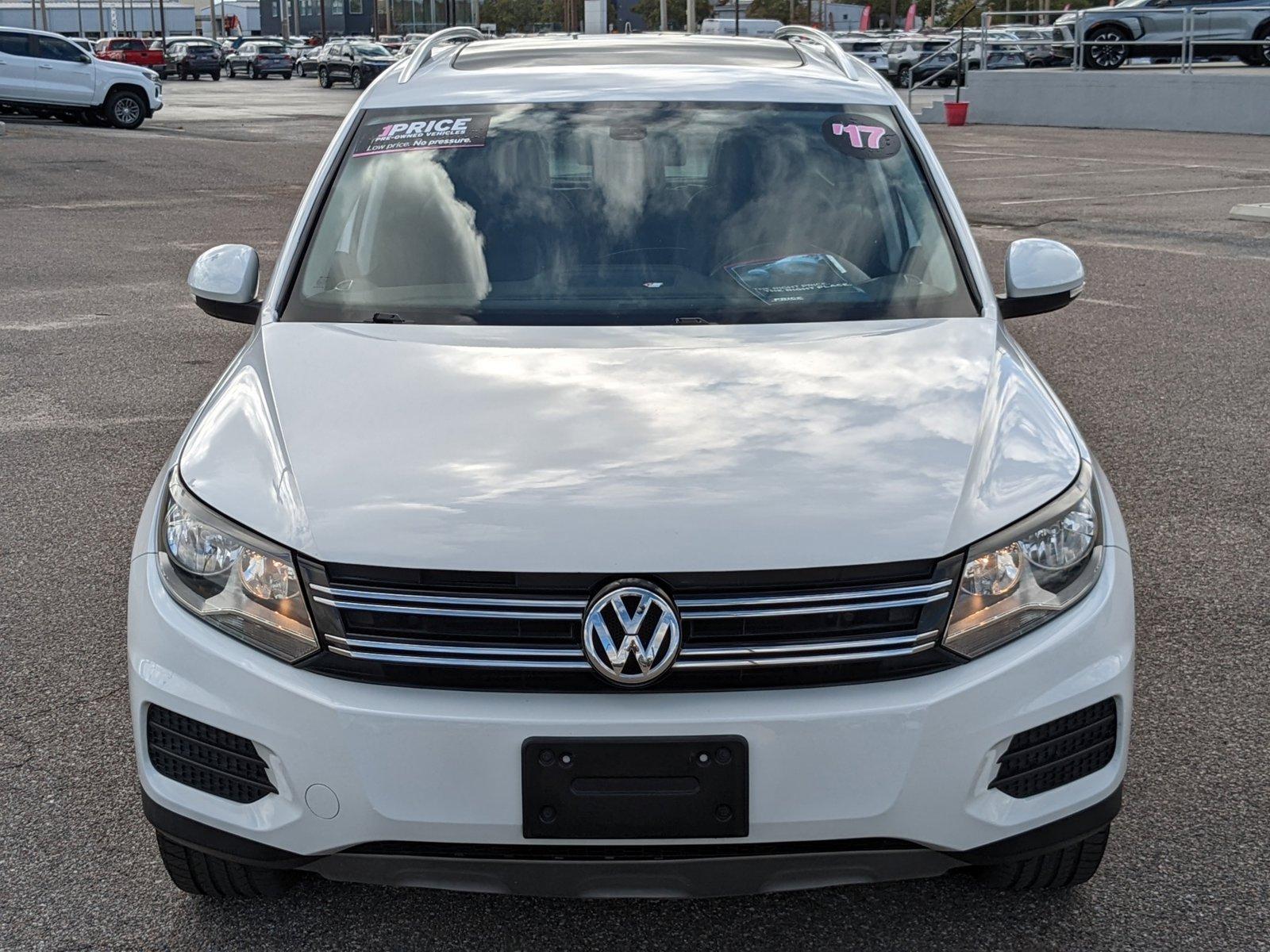 2017 Volkswagen Tiguan Vehicle Photo in ORLANDO, FL 32808-7998