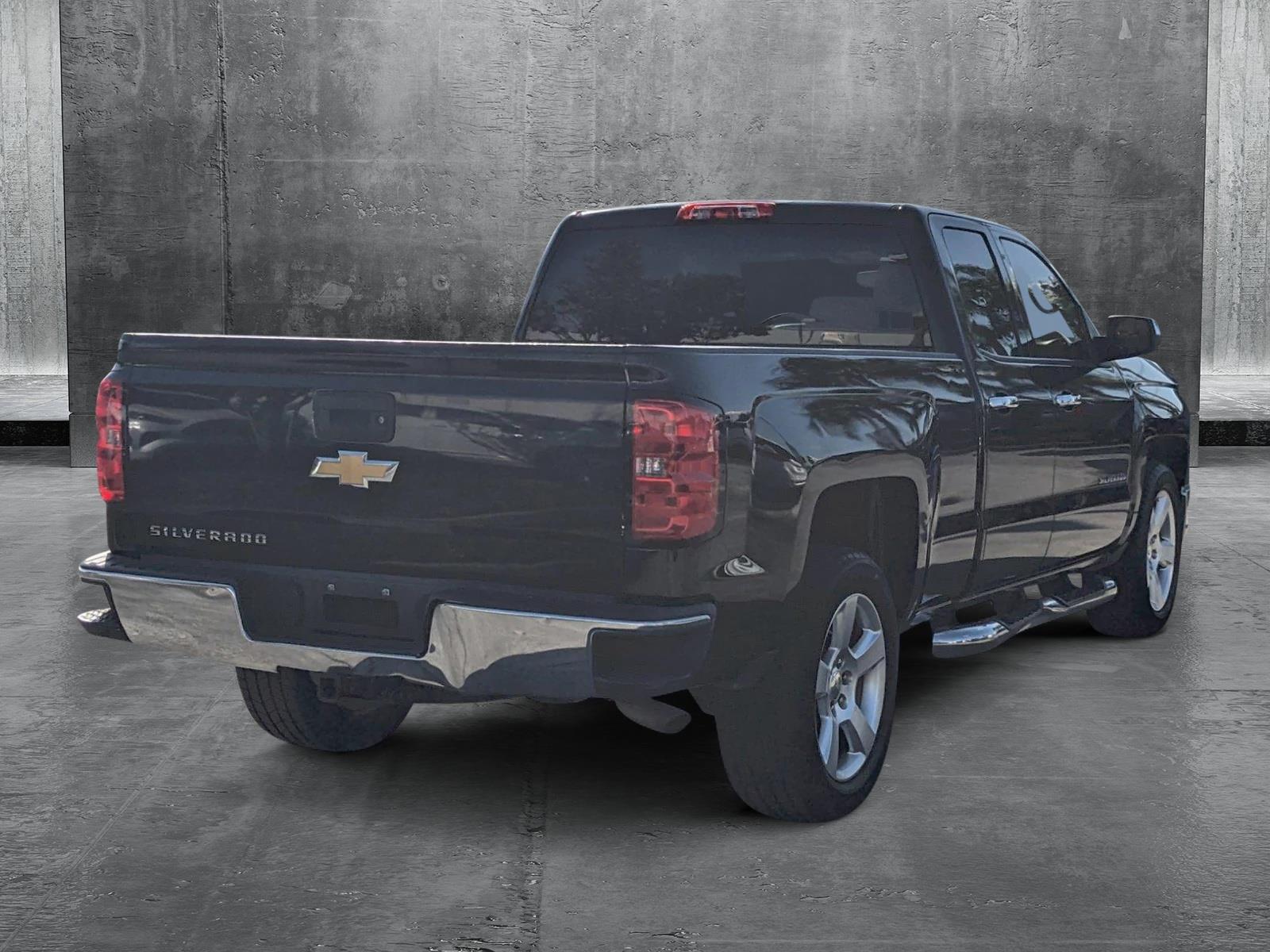 2015 Chevrolet Silverado 1500 Vehicle Photo in MIAMI, FL 33172-3015