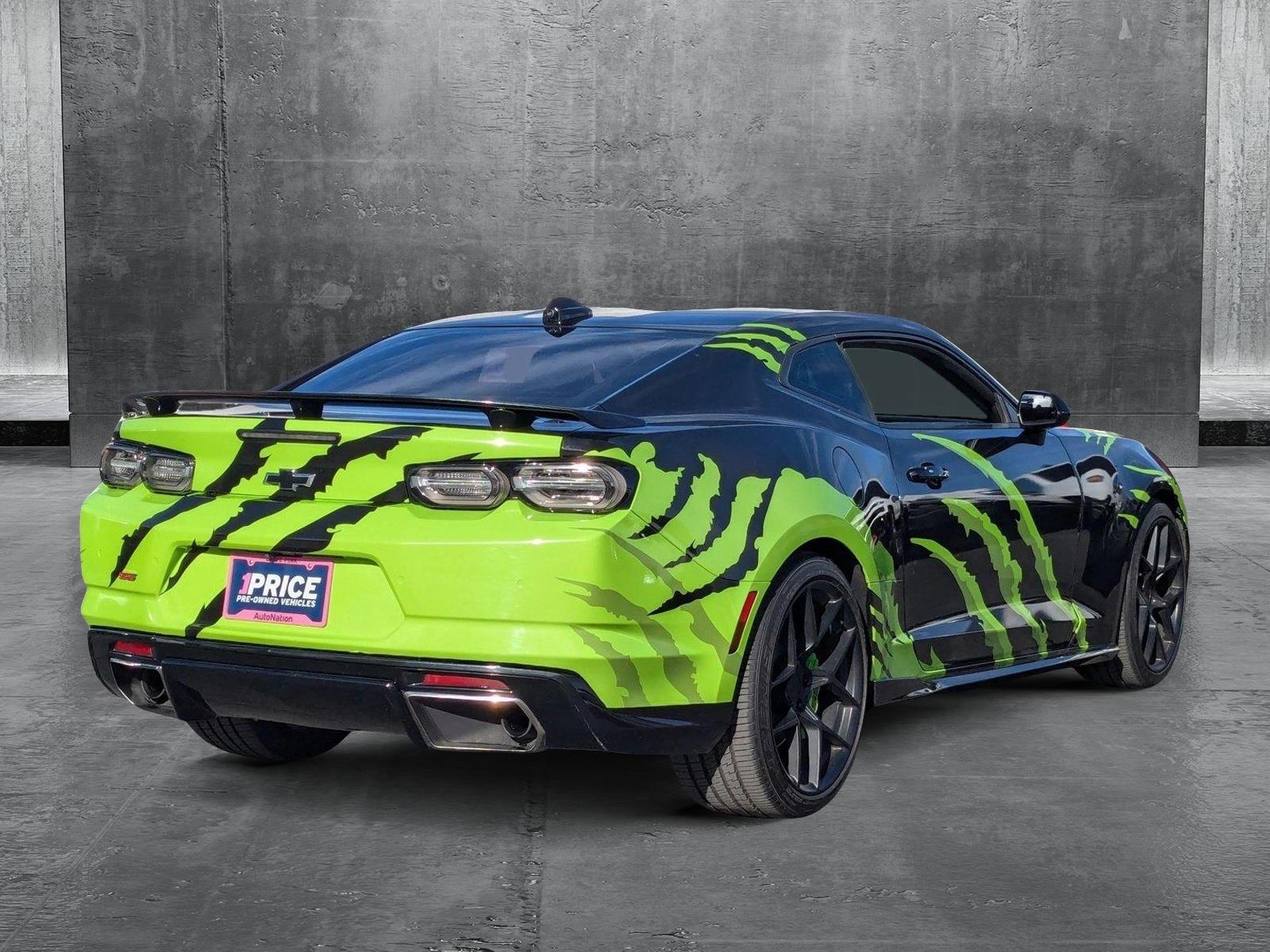 2020 Chevrolet Camaro Vehicle Photo in VALENCIA, CA 91355-1705