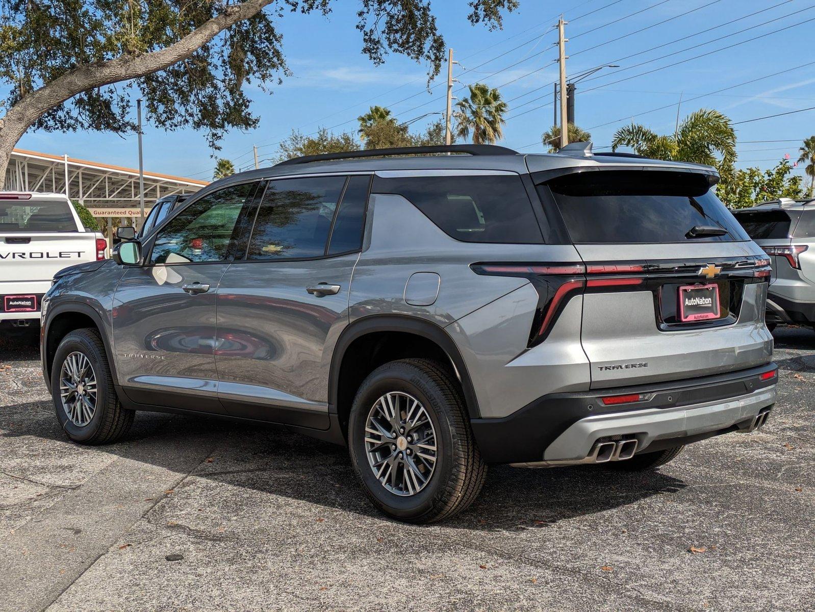 2025 Chevrolet Traverse Vehicle Photo in ORLANDO, FL 32812-3021