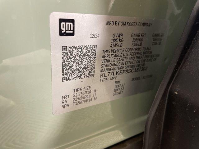2025 Chevrolet Trax Vehicle Photo in PHOENIX, AZ 85014-3381