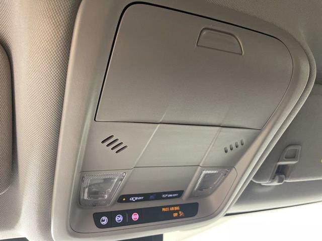 2024 Chevrolet Equinox Vehicle Photo in PHOENIX, AZ 85014-3381