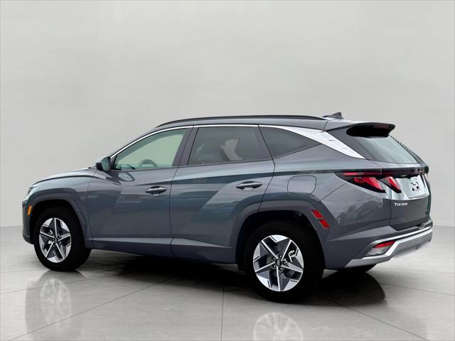 2025 Hyundai TUCSON Vehicle Photo in Green Bay, WI 54304