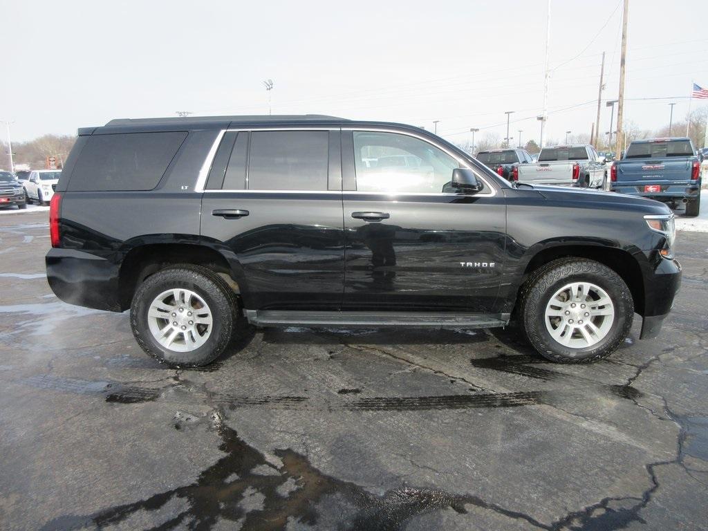 Used 2019 Chevrolet Tahoe LT with VIN 1GNSKBKC8KR313809 for sale in Collinsville, IL