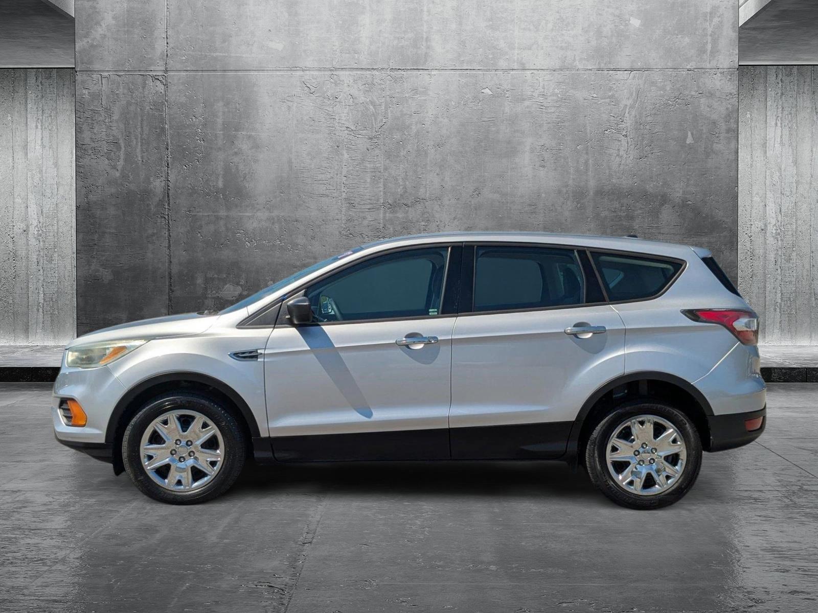 2017 Ford Escape Vehicle Photo in St. Petersburg, FL 33713