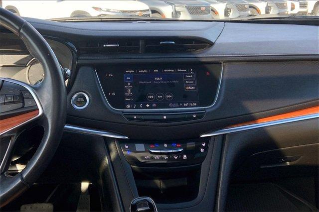 2021 Cadillac XT5 Vehicle Photo in TOPEKA, KS 66609-0000