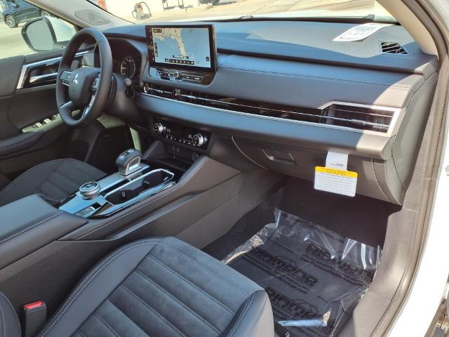 2025 Mitsubishi Outlander Vehicle Photo in Tampa, FL 33612