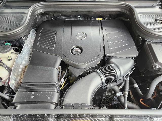 2025 Mercedes-Benz GLE Vehicle Photo in HOUSTON, TX 77079