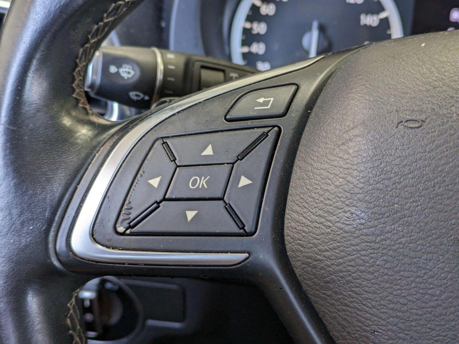 2019 INFINITI QX30 Vehicle Photo in Bradenton, FL 34207