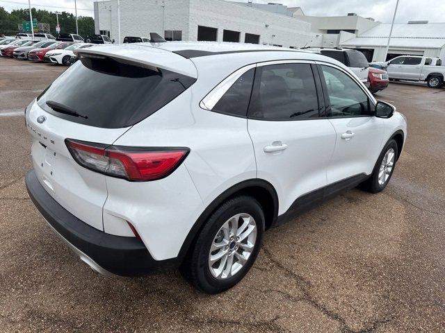 Used 2020 Ford Escape SE with VIN 1FMCU0G61LUC65868 for sale in Jackson, MS