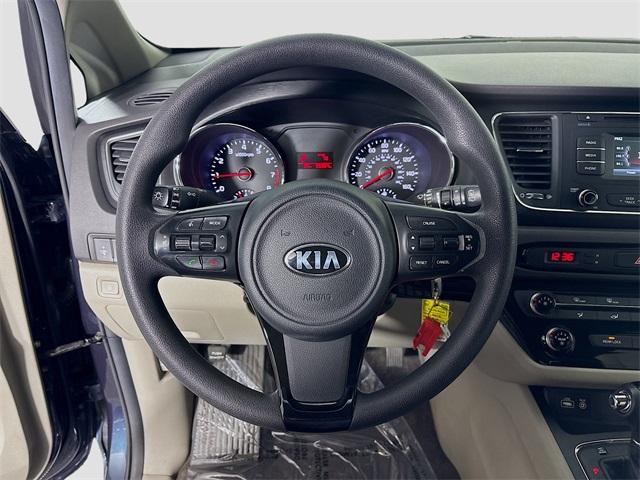 2017 Kia Sedona Vehicle Photo in Puyallup, WA 98371