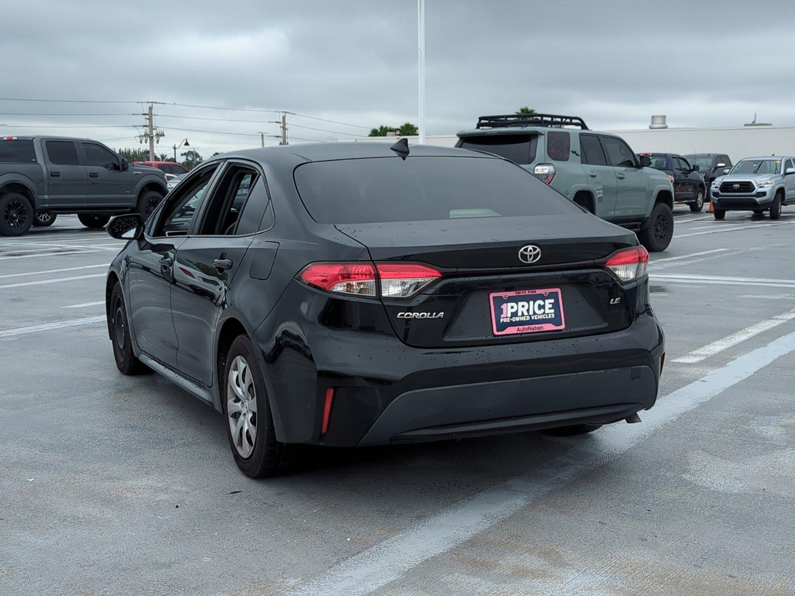 2020 Toyota Corolla Vehicle Photo in Ft. Myers, FL 33907