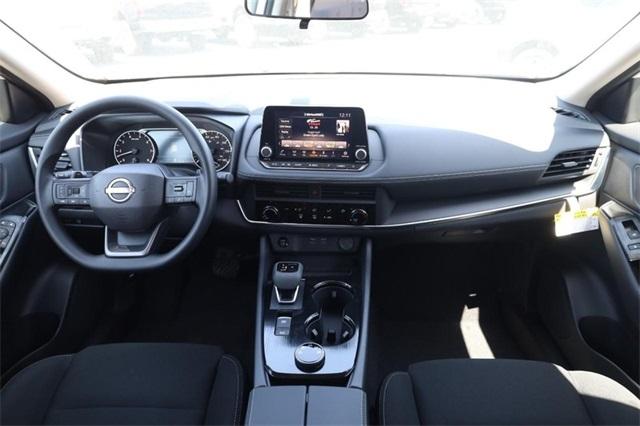 2025 Nissan Rogue Vehicle Photo in Hazelwood, MO 63042