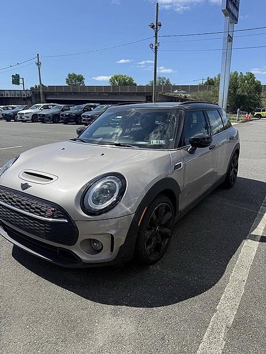 2022 MINI Cooper S Clubman ALL4 Vehicle Photo in Trevose, PA 19053